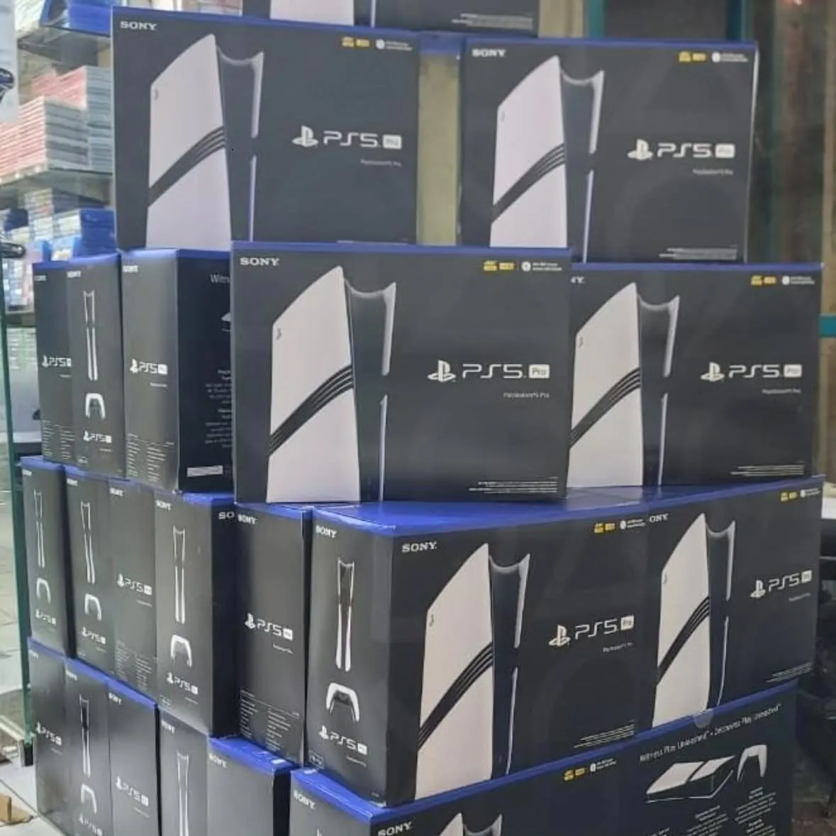 Sony PS5 Pro, Sony PS5, Nintendo Switch 2, Xbox Series X, Xbox Series S,
